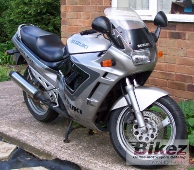1991 Suzuki GSX 750 F photo
